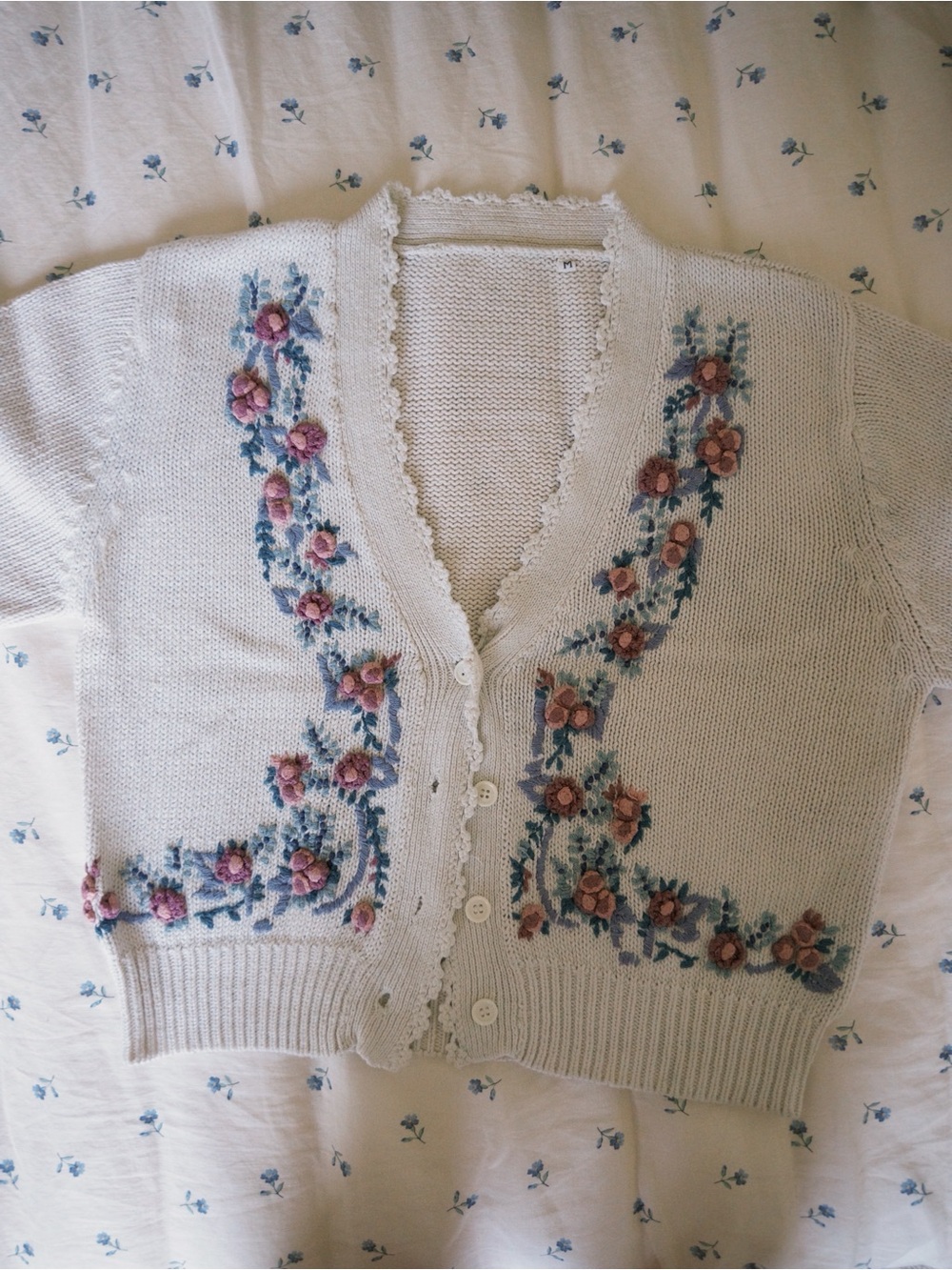 Vintage Cream Floral Embroidered V-Neck Cardigan Sweater